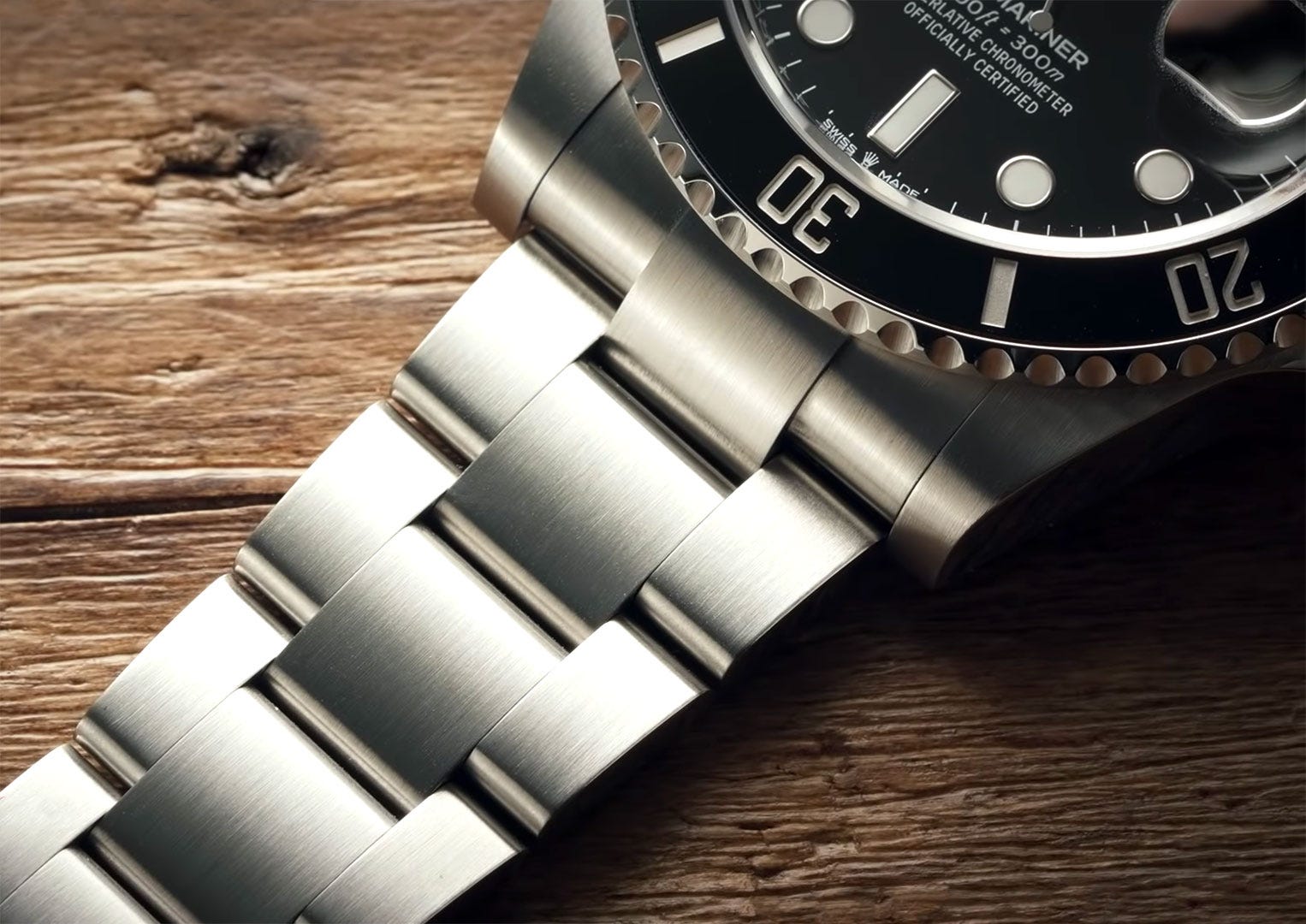 The 2020 Rolex Submariner has a case size of 41mm, 1mm bigger than the previous model