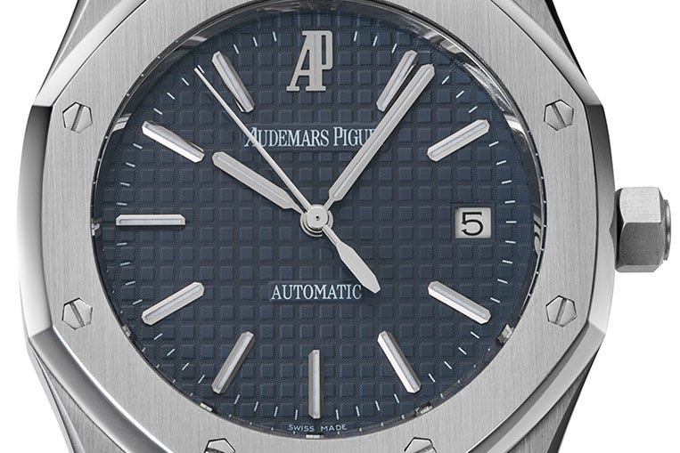 The tapisserie dial is an important part of the Royal Oak's distinctive look